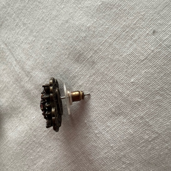 PINK/ WHITE SPARKLY STONE EARRINGS- PIERCED/ VINTAGE - Picture 5 of 5